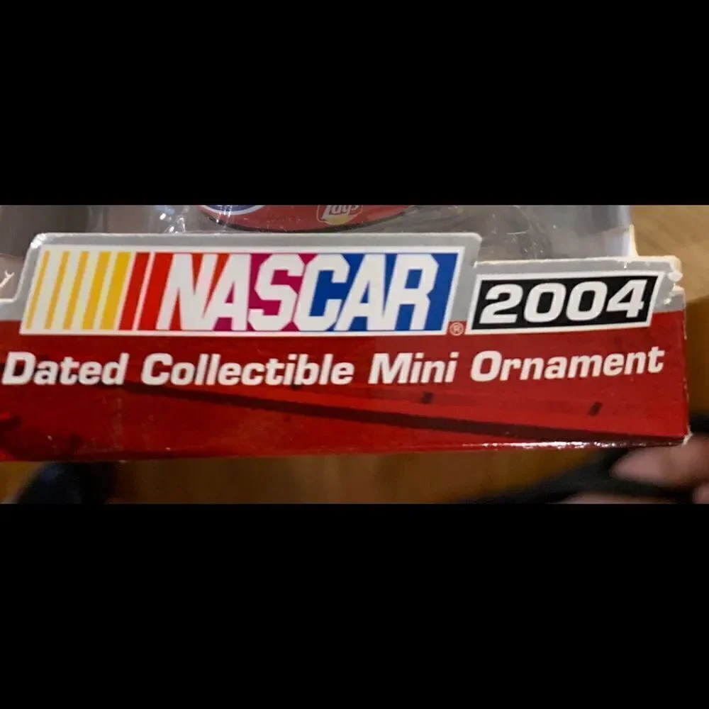 Nascar 2004 Dated Collectible Ornament